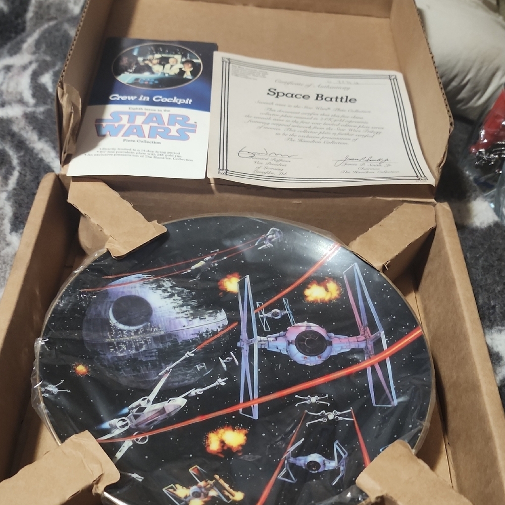 Star Wars Space Battle Collector's Plate